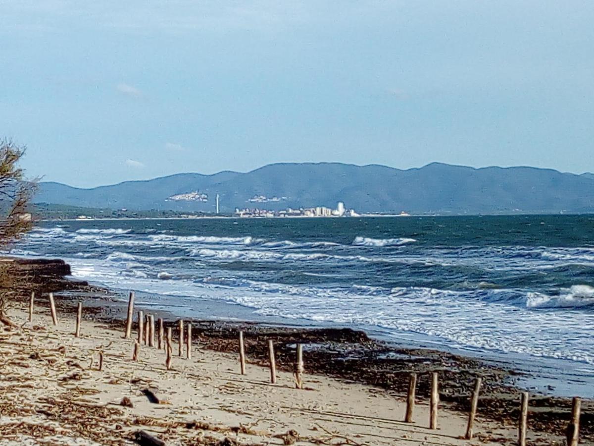 Hotel Ausonia Follonica Bagian luar foto